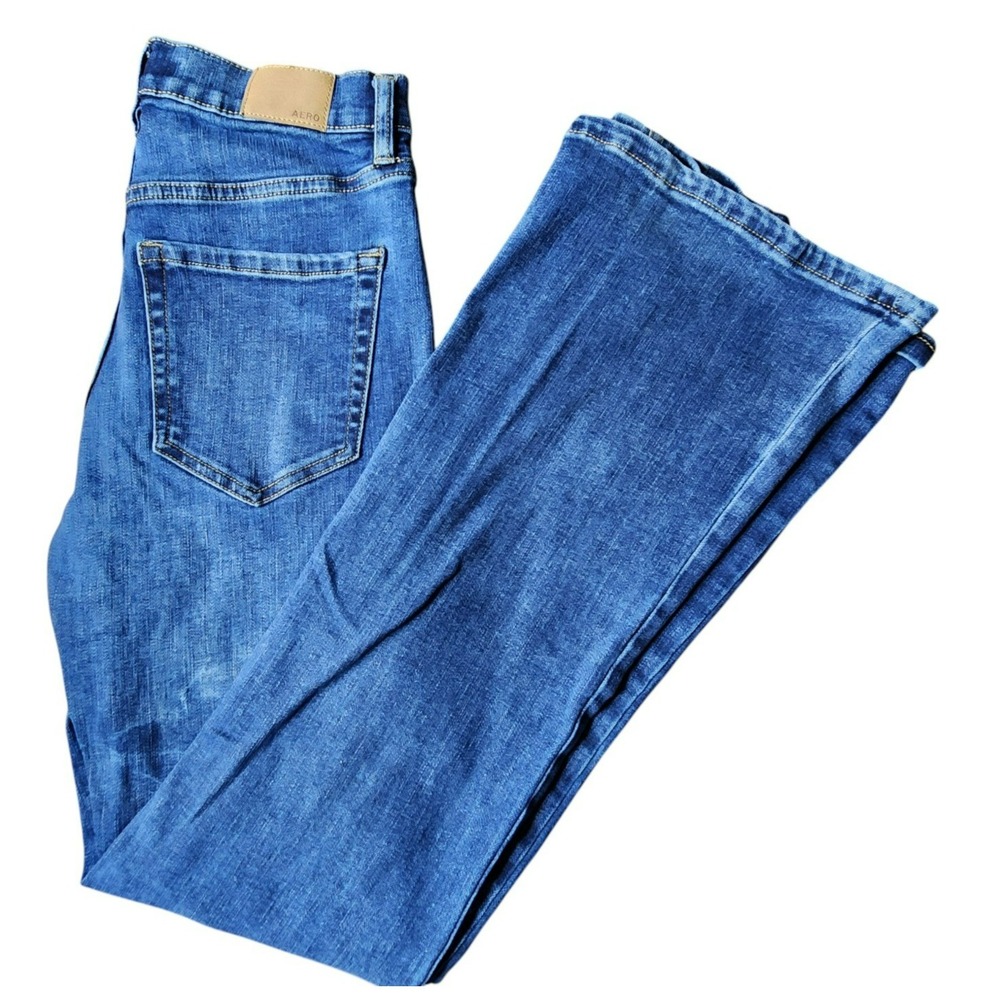 Aeropostale Womens High Waisted Flare Jeans Medium Wash Patch‎ Pockets Denim